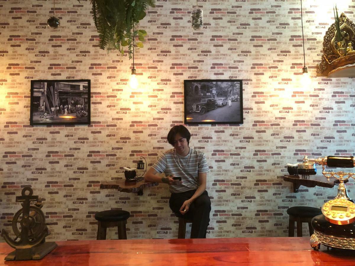 Hostel He-O Yangon Luaran gambar