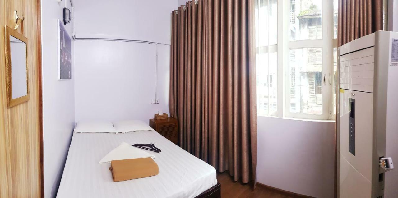 Hostel He-O Yangon Luaran gambar