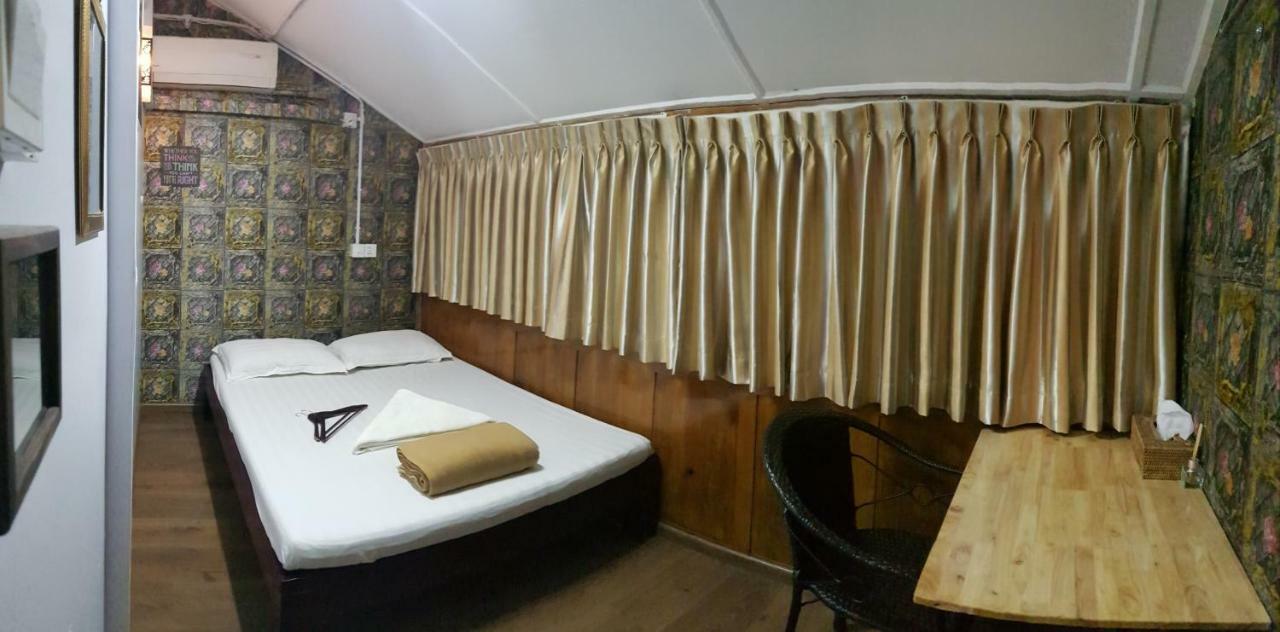Hostel He-O Yangon Luaran gambar