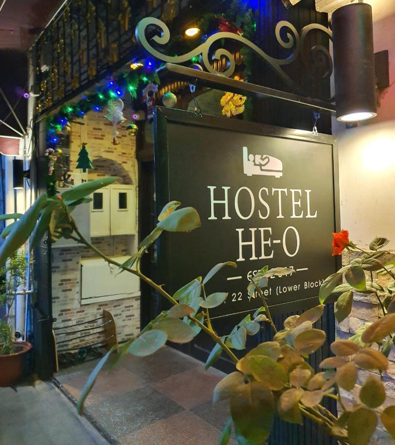 Hostel He-O Yangon Luaran gambar